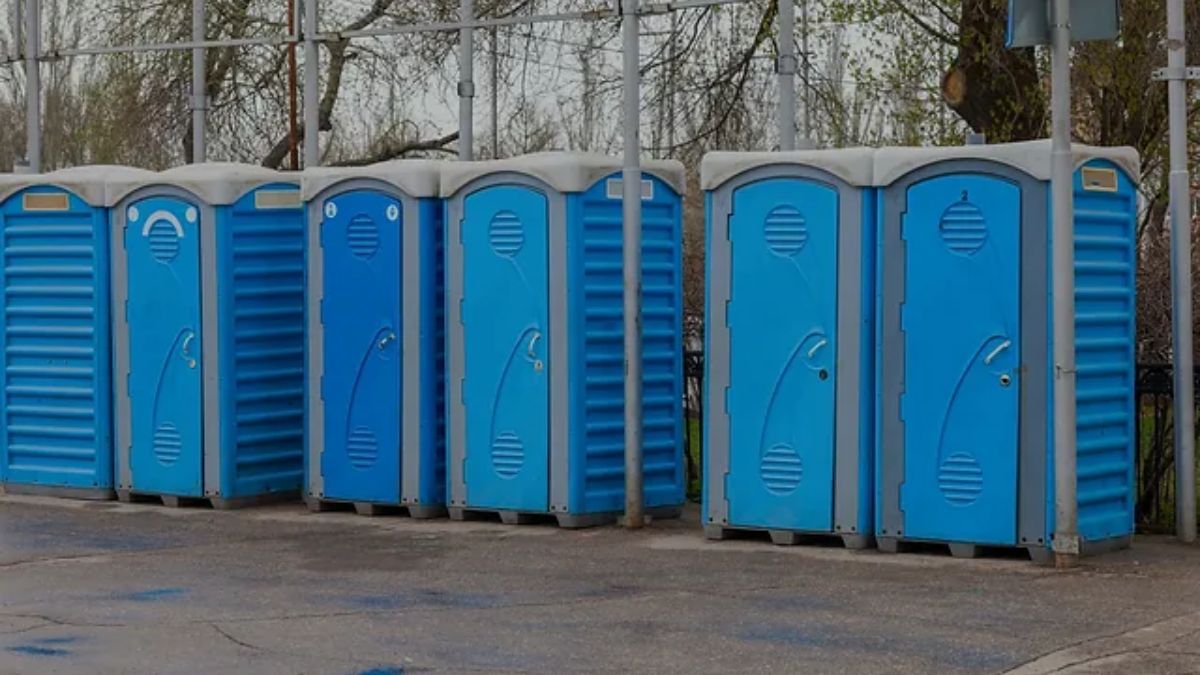 Porta Potty Rental