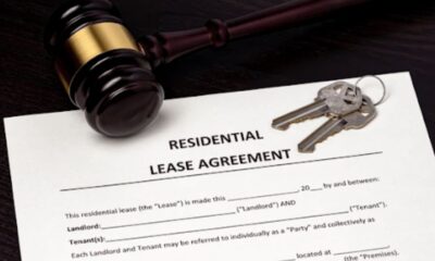 Signing a Lease in Florida